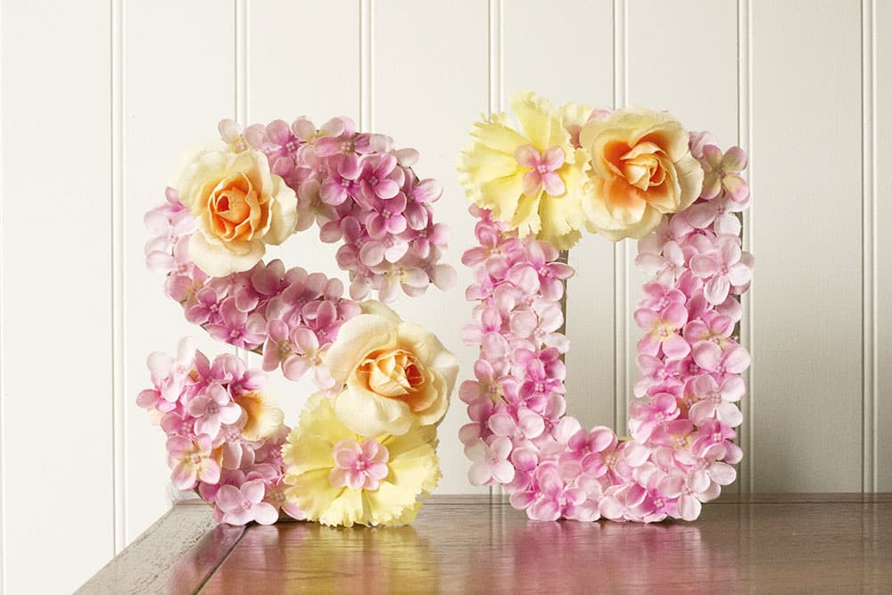 DIY Floral Letters // stephanieorefice.net